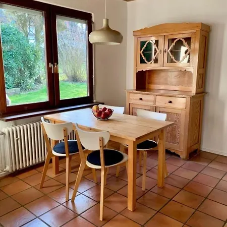 Apartment Haus Elstar *